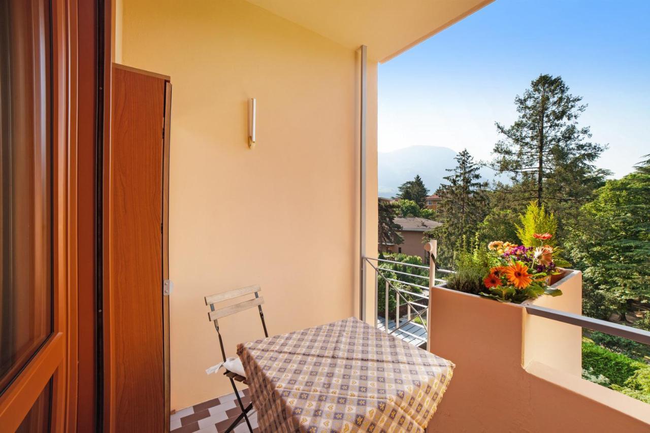 Appartamento Indaco Merano Bagian luar foto
